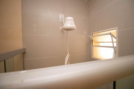 Casa à venda com 580m², 6 quartos e 3 vagas Casa à venda com 580m², 6 quartos e 3 vagasBanheiro Social