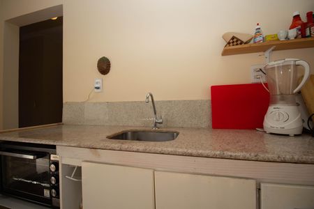 Casa à venda com 580m², 6 quartos e 3 vagas Casa à venda com 580m², 6 quartos e 3 vagasCozinha 2