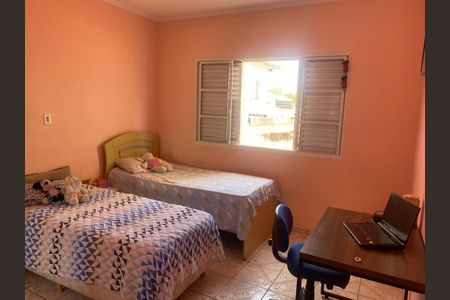 Casa à venda com 2 quartos, 86m² em Gopouva, Guarulhos