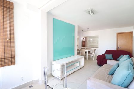 Apartamento para alugar com 74m², 2 quartos e 2 vagasSala