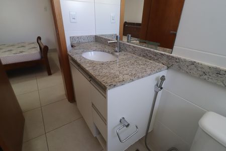 Apartamento para alugar com 74m², 2 quartos e 2 vagasBanheiro do Quarto 2