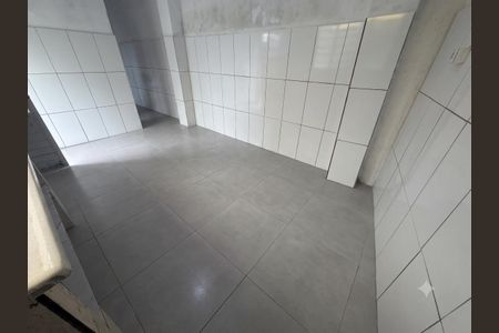 Sala/ cozinha de casa para alugar com 1 quarto, 17m² em Vila Ré, São Paulo