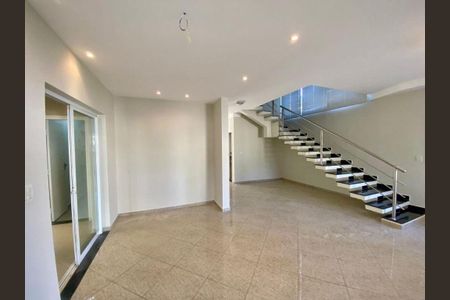 Casa à venda com 4 quartos, 291m² em Jardim Nova Suica, Valinhos
