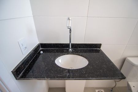 Apartamento para alugar com 62m², 2 quartos e 1 vaga Apartamento para alugar com 62m², 2 quartos e 1 vagaBanheiro