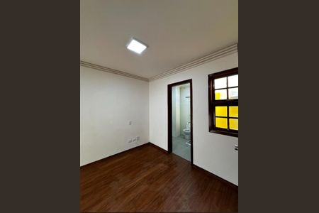 Casa para alugar com 380m², 6 quartos e 1 vaga Casa para alugar com 380m², 6 quartos e 1 vagaFoto 09