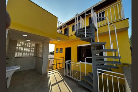 Foto 04 de casa para alugar com 6 quartos, 380m² em Vila Jordanopolis, São Bernardo do Campo