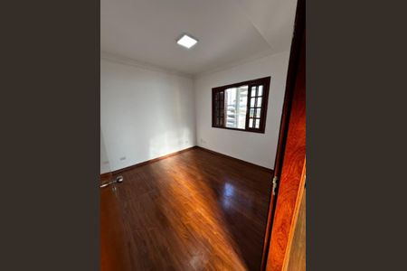 Casa para alugar com 380m², 6 quartos e 1 vaga Casa para alugar com 380m², 6 quartos e 1 vagaFoto 08