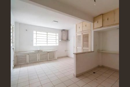 Apartamento para alugar com 4 quartos, 217m² em Higienópolis, São Paulo
