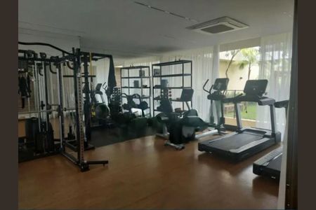 Casa à venda com 4 quartos, 400m² em Brooklin Novo, São Paulo