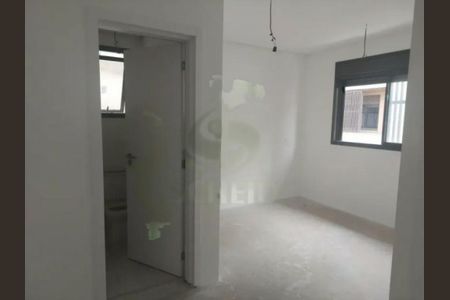Casa à venda com 4 quartos, 400m² em Brooklin Novo, São Paulo