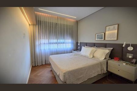 Apartamento à venda com 142m², 3 quartos e 2 vagas