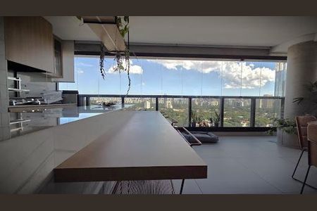 Apartamento à venda com 142m², 3 quartos e 2 vagas