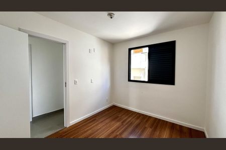 Apartamento à venda com 64m², 2 quartos e 1 vaga