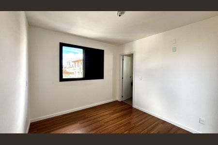 Apartamento à venda com 64m², 2 quartos e 1 vaga