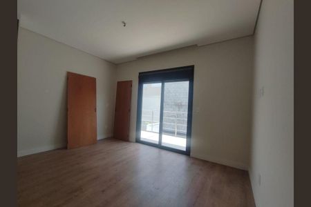 Casa à venda com 3 quartos, 239m² em Vila Santana, Valinhos