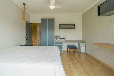 Casa à venda com 4 quartos, 276m² em Parque Residencial Eloy Chaves, Jundiaí