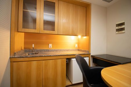 Studio para alugar com 80m², 1 quarto e 1 vaga Studio para alugar com 80m², 1 quarto e 1 vagaCozinha