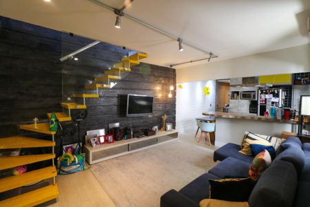 Casa à venda com 3 quartos, 270m² em Cerâmica, São Caetano do Sul