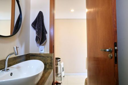 Apartamento à venda com 82m², 2 quartos e 2 vagas Apartamento à venda com 82m², 2 quartos e 2 vagasLavabo