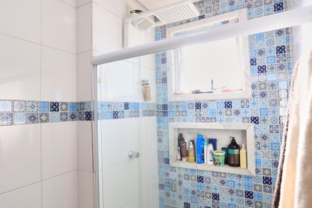 Apartamento à venda com 82m², 2 quartos e 2 vagas Apartamento à venda com 82m², 2 quartos e 2 vagasBanheiro da Suíte