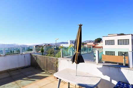 Apartamento à venda com 82m², 2 quartos e 2 vagas Apartamento à venda com 82m², 2 quartos e 2 vagasCobertura
