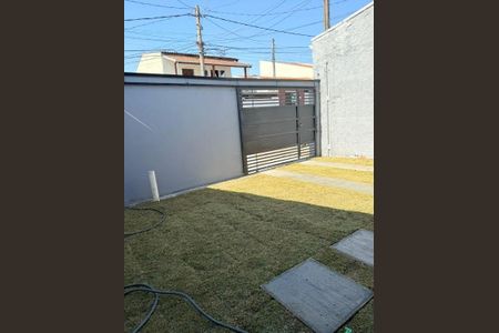 Casa à venda com 61m², 3 quartos e 3 vagas
