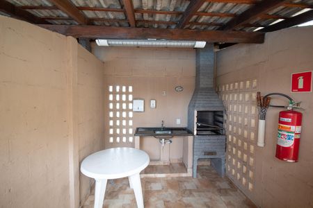 Área comum - Churrasqueira de apartamento à venda com 3 quartos, 54m² em Conceicao, Osasco