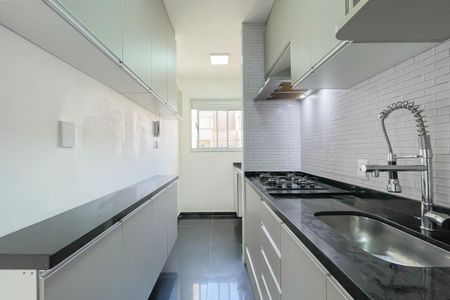 Apartamento à venda com 54m², 3 quartos e 1 vaga Apartamento à venda com 54m², 3 quartos e 1 vagaCozinha e Área de Serviço