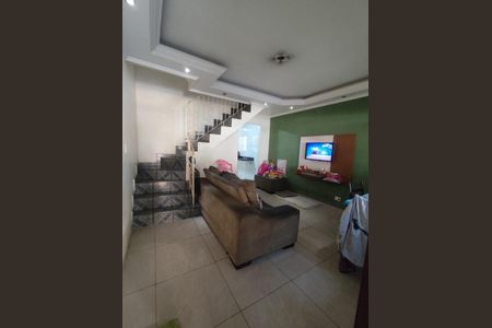 SALA DE ESTAR de casa à venda com 3 quartos, 100m² em Jardim Brasilia (Zona Leste), São Paulo