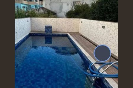 Casa à venda com 4 quartos, 355m² em Vila Pereira Barreto, São Paulo