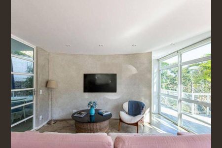 Casa à venda com 4 quartos, 300m² em Vila da Saúde, São Paulo