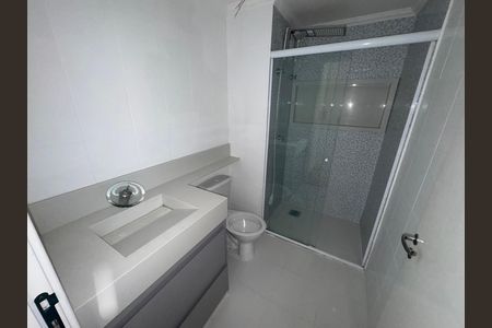 Banheiro da Suíte de apartamento para alugar com 1 quarto, 42m² em Csg 3, Brasília