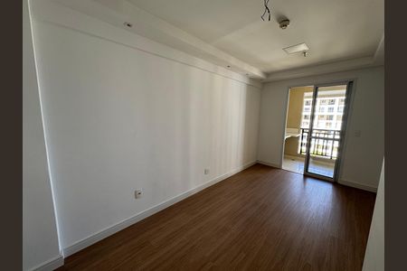 Sala de apartamento para alugar com 1 quarto, 42m² em Csg 3, Brasília