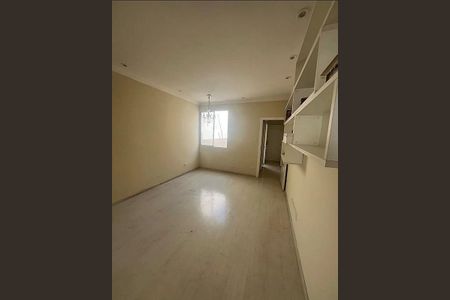Apartamento à venda com 81m², 3 quartos e sem vagaFoto 03