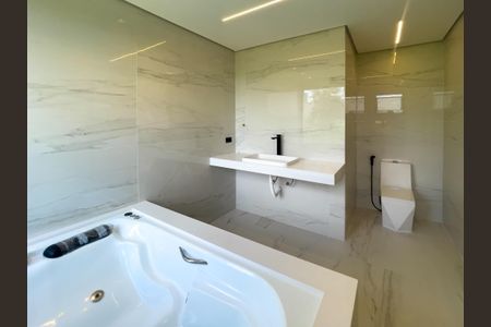 Casa de condomínio à venda com 335m², 3 quartos e 4 vagas Casa de condomínio à venda com 335m², 3 quartos e 4 vagasFoto 31