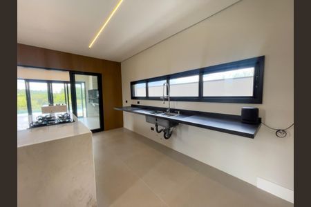 Casa de condomínio à venda com 335m², 3 quartos e 4 vagas Casa de condomínio à venda com 335m², 3 quartos e 4 vagasFoto 22
