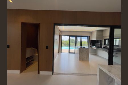 Casa de condomínio à venda com 335m², 3 quartos e 4 vagas Casa de condomínio à venda com 335m², 3 quartos e 4 vagasFoto 72
