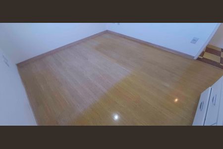 Apartamento para alugar com 70m², 3 quartos e 1 vaga