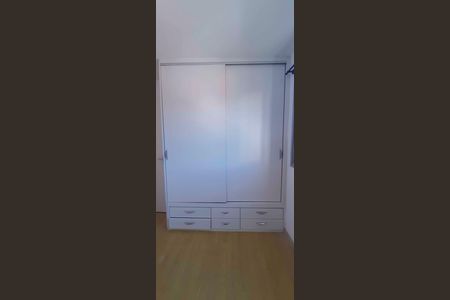 Apartamento para alugar com 70m², 3 quartos e 1 vaga Apartamento para alugar com 70m², 3 quartos e 1 vagaQuarto 2 - Armários