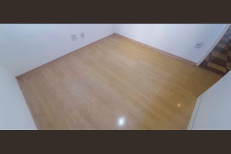 Apartamento para alugar com 70m², 3 quartos e 1 vaga