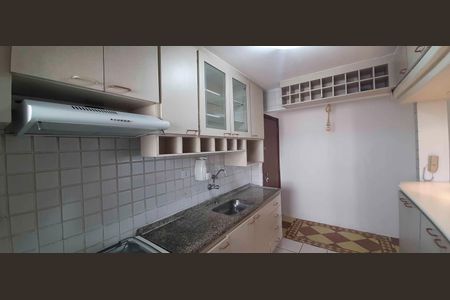 Apartamento para alugar com 70m², 3 quartos e 1 vaga