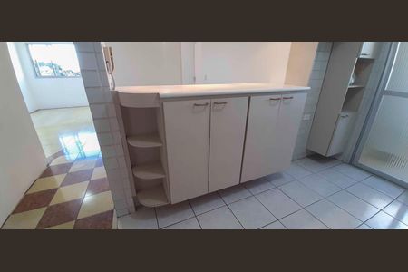 Apartamento para alugar com 70m², 3 quartos e 1 vaga