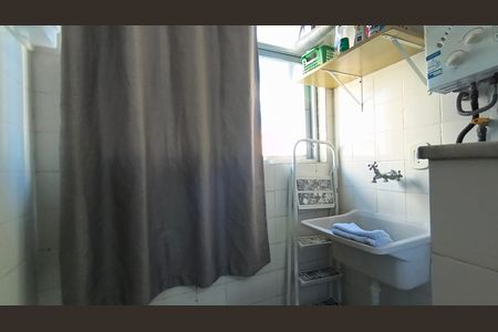Apartamento para alugar com 70m², 2 quartos e 1 vaga Apartamento para alugar com 70m², 2 quartos e 1 vagaCozinha e Área de Serviço