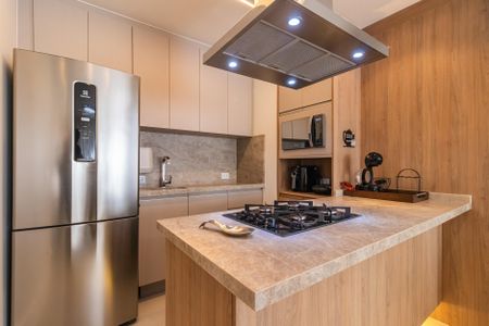 Cozinha de apartamento para alugar com 1 quarto, 62m² em Alphaville Industrial, Barueri