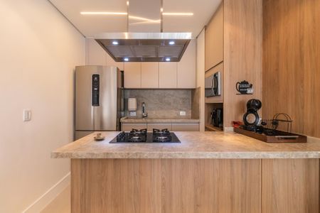 Cozinha de apartamento para alugar com 1 quarto, 62m² em Alphaville Industrial, Barueri