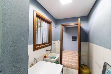 Casa à venda com 208m², 2 quartos e 2 vagas Casa à venda com 208m², 2 quartos e 2 vagasLavanderia