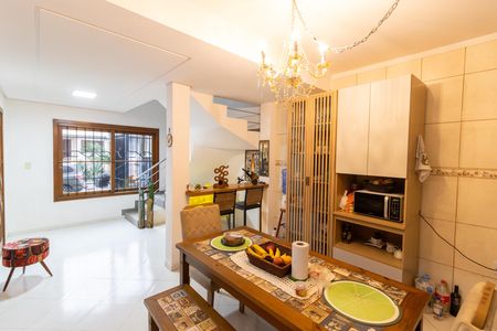 Casa à venda com 208m², 2 quartos e 2 vagas Casa à venda com 208m², 2 quartos e 2 vagasCozinha