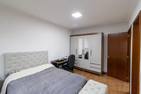 Casa à venda com 208m², 2 quartos e 2 vagas Casa à venda com 208m², 2 quartos e 2 vagasSuíte 1