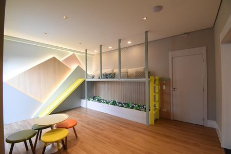 Apartamento à venda com 147m², 2 quartos e 2 vagasÁrea comum