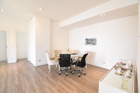 Apartamento à venda com 147m², 2 quartos e 2 vagasSala e Cozinha
